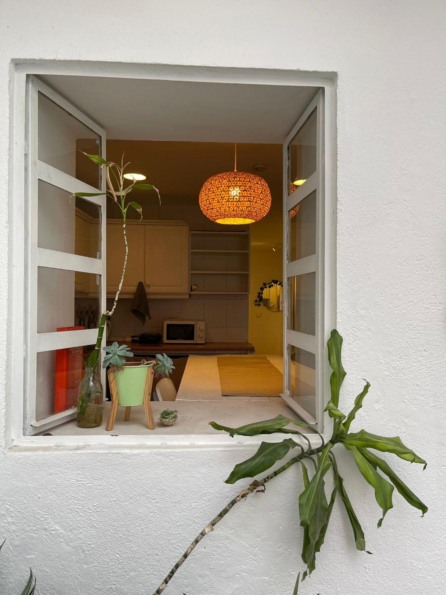 Shared Apartment With Bright Private Patio In Lisboa المظهر الخارجي الصورة